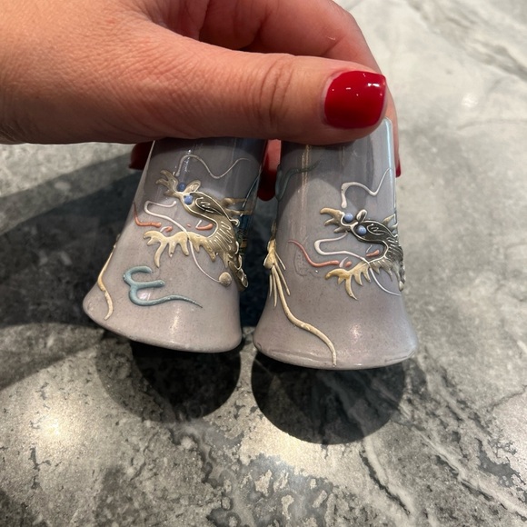 Dragonware Salt Pepper Shakers - Souvenir Marine Land Of The Pacific Japan Vtg - Picture 11 of 12